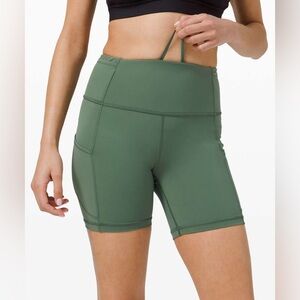 Lululemon Fast and free short